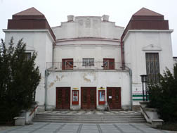 Zateplení budovy divadla v Kladně