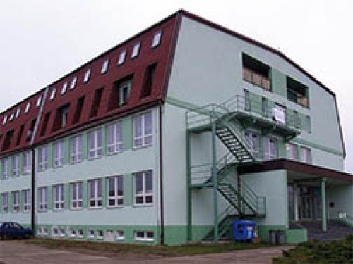 Odstranění projevů kondenzace vodní páry ve dvouplášťové střeše s lehkými plášti