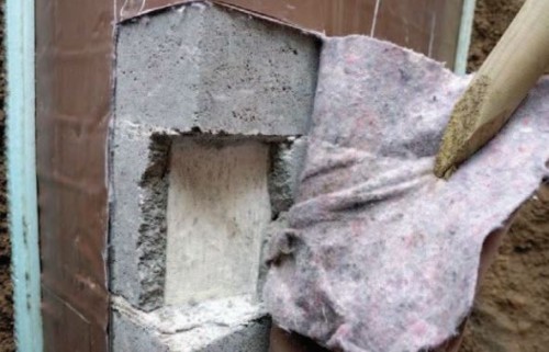 STAVĚNÍ JE UMĚNÍ, DEFEKTY BUDOV – POUČENÍ Z CHYB – ÚSILÍ O NÁPRAVU