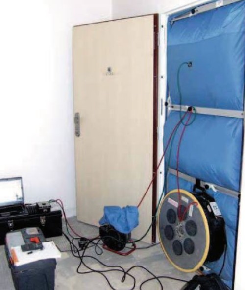 VZDUCHOTĚSNOST BYTOVÝCH DOMŮ