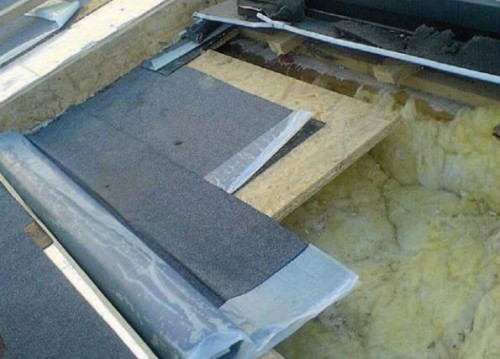 REKONSTRUKCE STŘECH KOMPLEXU BYTOVÝCH DOMŮ V BRNĚ