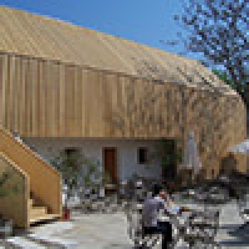 PŘÍSTAVBA KE STÁVAJÍCÍ KAVÁRNĚ CAFÉ FARA V KLENTNICI, MIKULOV