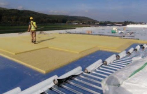 UKÁZKA POUŽITÍ KATALOGU SKLADEB A KONSTRUKCÍ DEK PRO NÁVRH STŘECH HALY