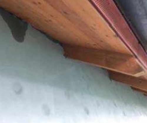 KONDENZACE VLHKOSTI V KONTAKTNÍM ZATEPLOVACÍM SYSTÉMU