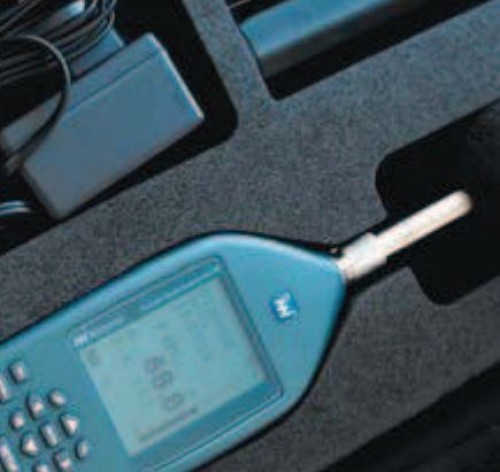 MĚŘENÍ VE STAVEBNÍ AKUSTICE